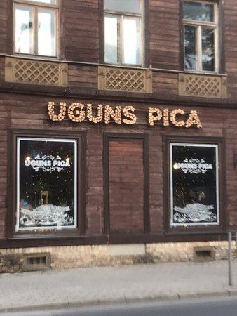 Uguns Pica